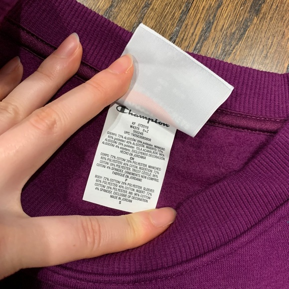 Brand new women’s Champion sweatshirt crew small - Picture 7 of 8